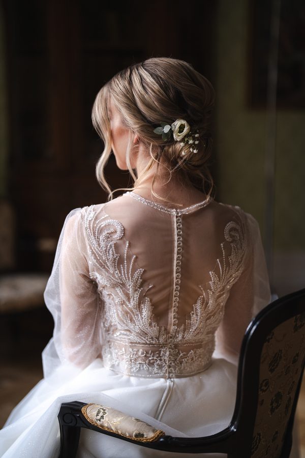 Bridal gown, lace back detail